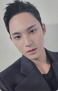 FOLLOW 曼谷快閃店 滿額卡 