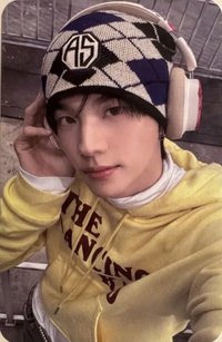 Play Hard fp 簽售卡 