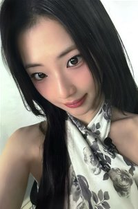 WE GO UP 滿額卡 北京線下快閃200滿額