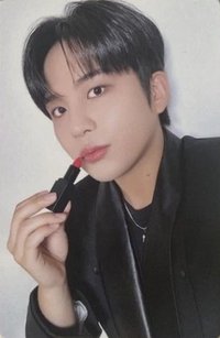 GH2 hello82 Digipak 特典卡 KISS ver.