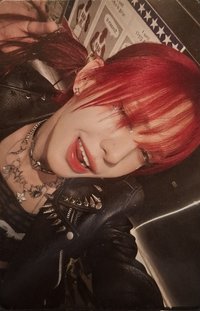 UXLXVE O ver. 專輯卡 