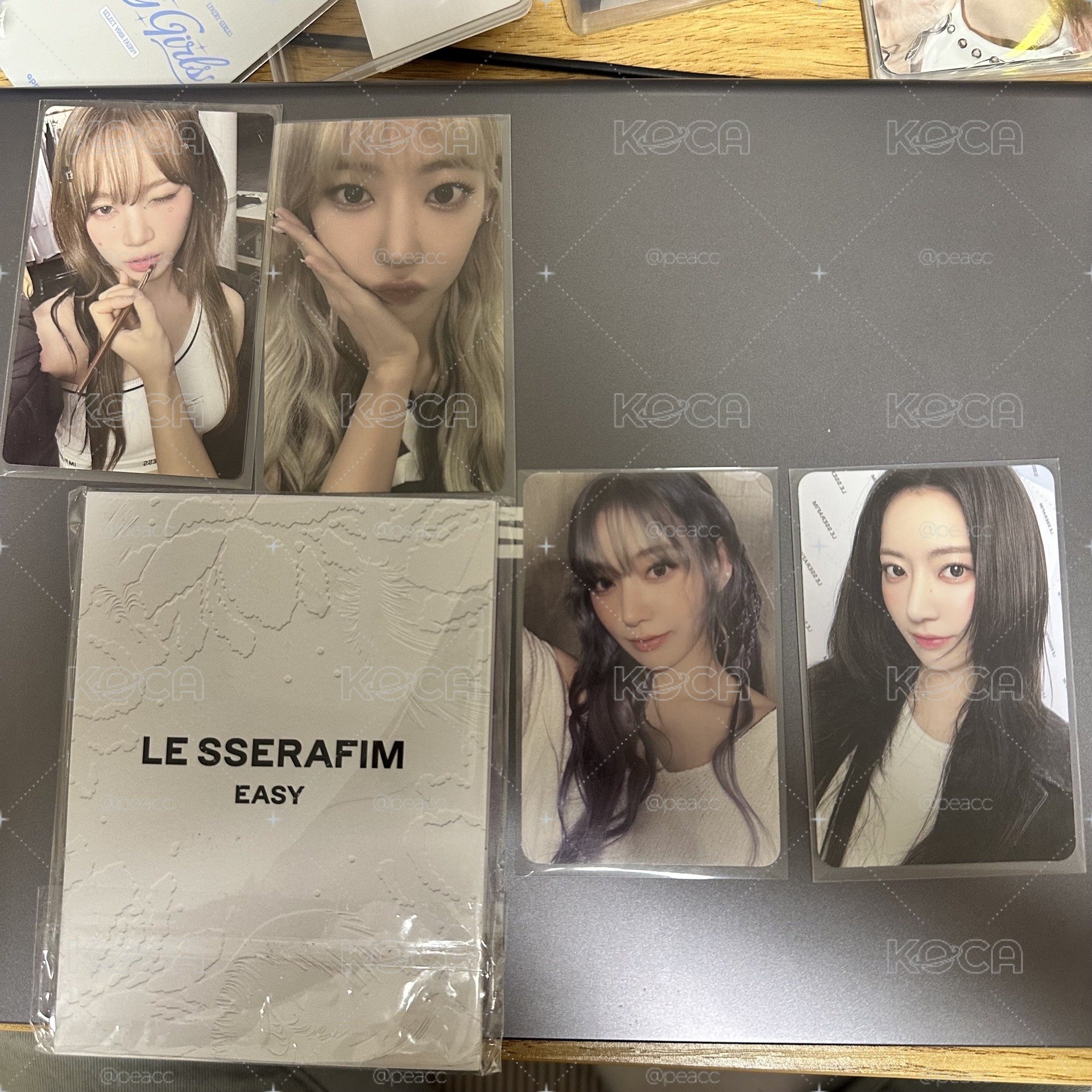LESSERAFIM小卡