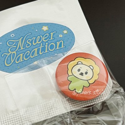 FM飯咪 NSWER VACATION 莉莉獅徽章
