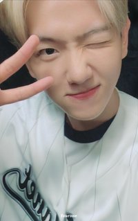 EXIST 快閃店棒球服 周邊卡 