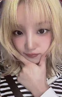 YUQ1 cube 線下咖啡店 特典卡 