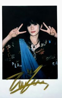 雜誌卡 B版小卡 雙手比耶 仿拍立得