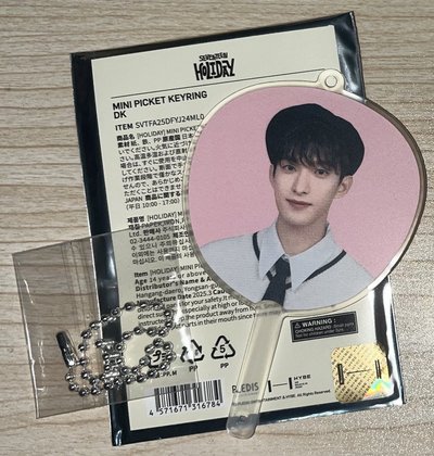 Follow Again Holiday NEW_ 小扇/拍立得/徽章