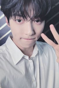 正四 yzy 上海 簽售卡 