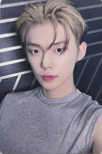 正四 yzy 上海 簽售卡 