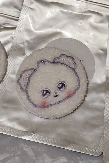 快閃嫄毛絨徽章