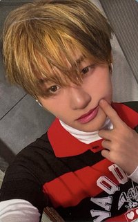 Play Hard wvs 簽售卡 