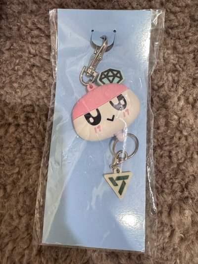 蹦蹦鑰匙圈吊飾（可伸縮）