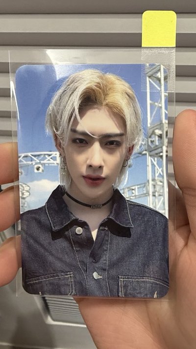 Ricky 嘻嘻不嘻嘻