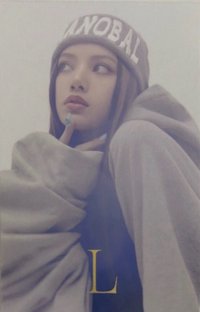 LALISA yg 首批限量卡 專輯卡 