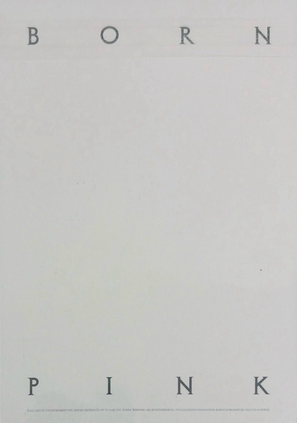 BORN PINK 明信片  背面