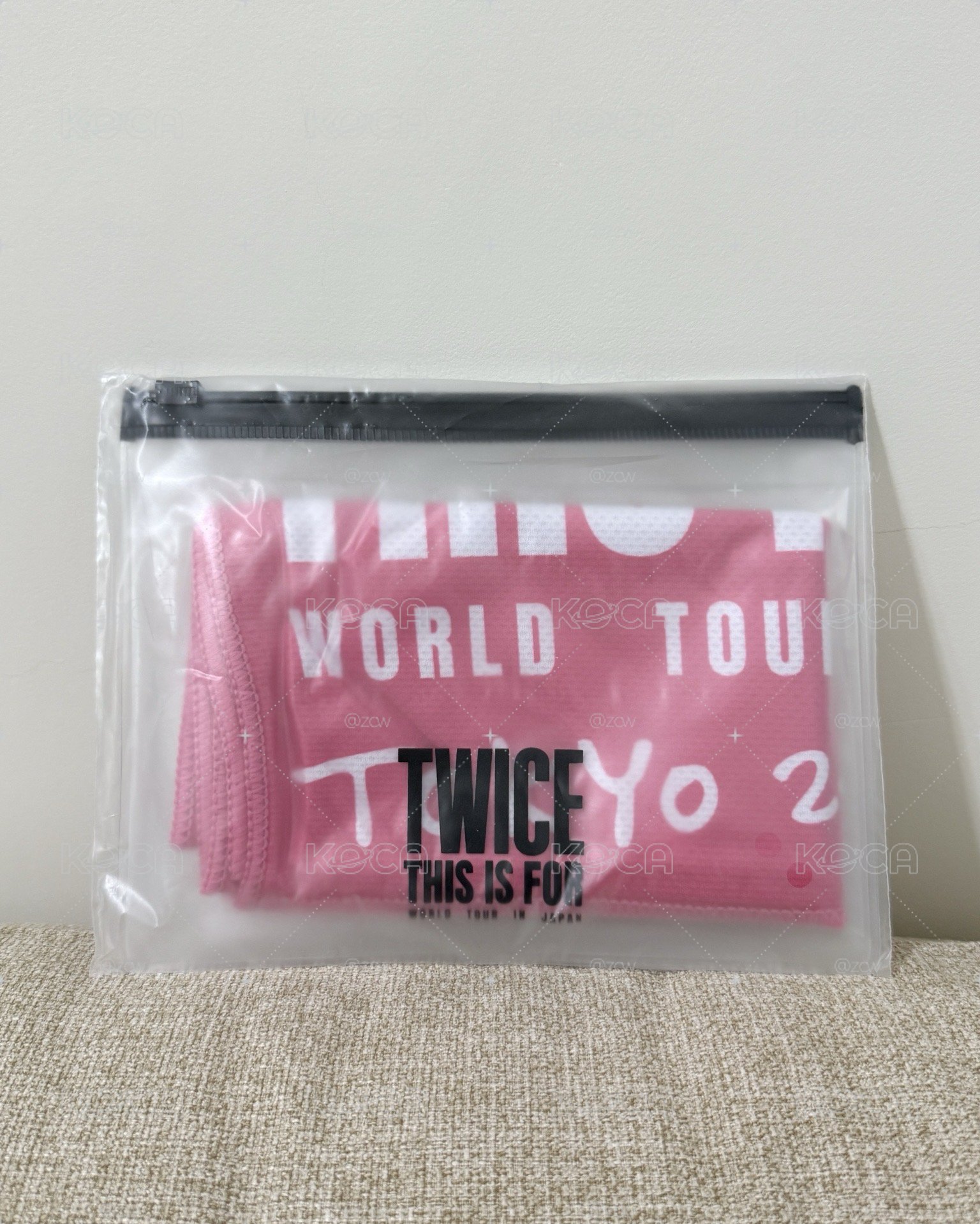 TWICE｜六巡 大阪場 升級禮 毛巾(粉)