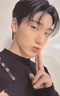 Light the Way 電影卡 第一周