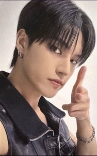 Light the Way 電影卡 第一周