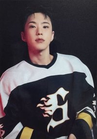 25’HOME 周邊卡 衣服卡