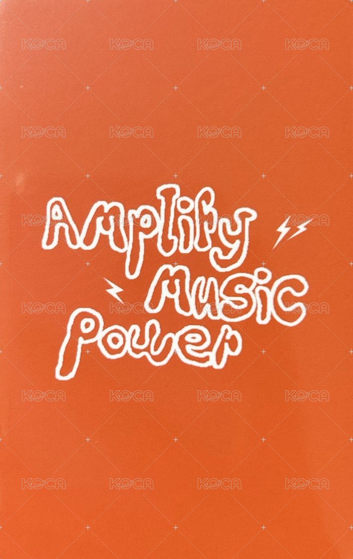 正規一 k4 特典卡  背面