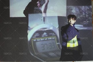 特一 wvs 明信片  背面