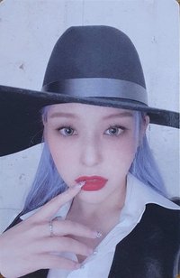 迷你六輯 專輯卡 