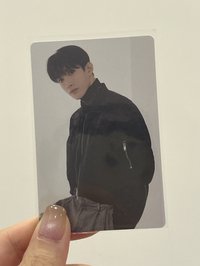 💚5)Follow Again 韓場隨機卡包卡