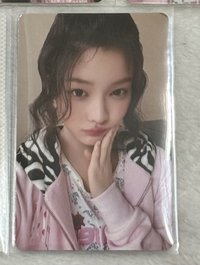 捧臉羽