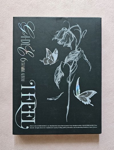 [ i-dle* ] 迷你六輯 I FEEL蝴蝶版空專