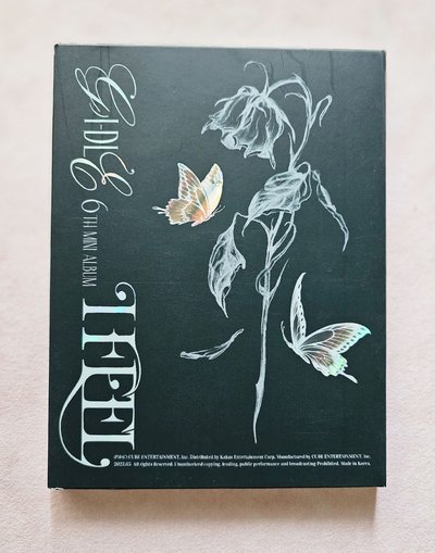 [ i-dle* ] 迷你六輯 I FEEL蝴蝶版空專