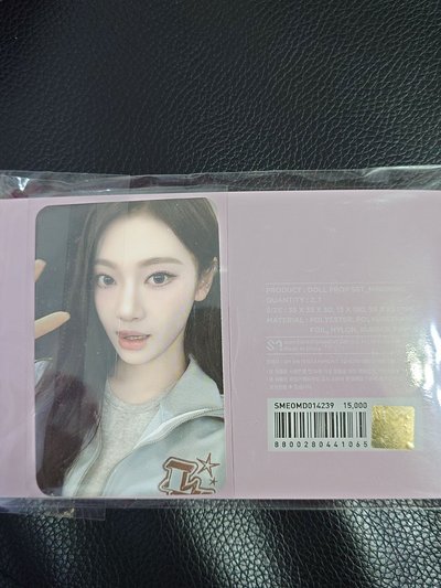 四周年 娃娃裝飾寧 皇冠 全新未拆