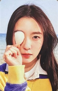 1 Page of IRENE 泡泡摩奇 2.0 幸運卡 