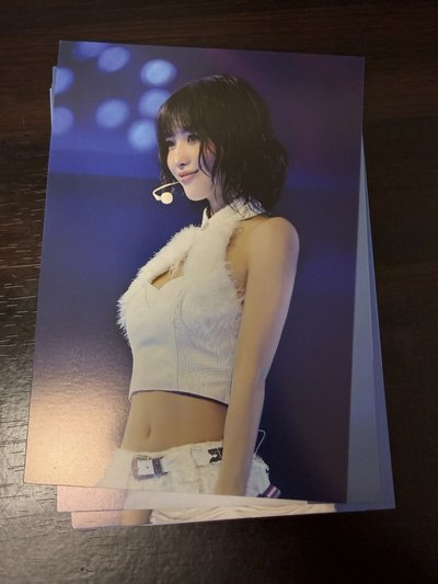 TWICE 高雄場 VIP 明信片