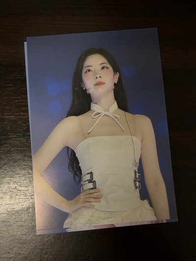 TWICE 高雄場 VIP 明信片