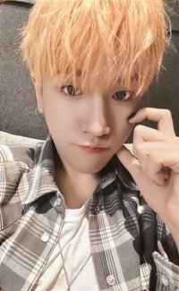 The Action wvs 特別 簽售卡 