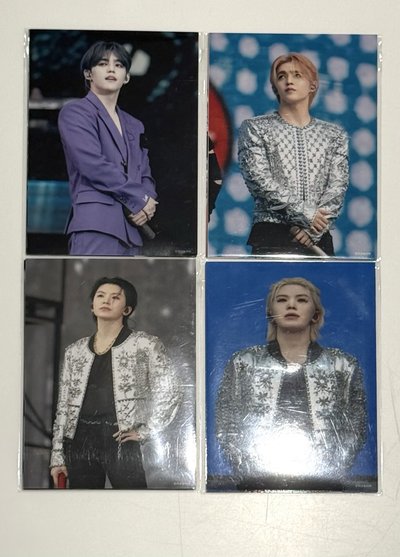 Follow again to cinemas 明信片