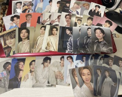 八 卡包卡/隨機卡/週邊卡