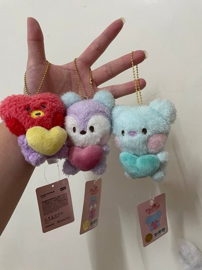 BT21官方正版娃娃、吊飾
