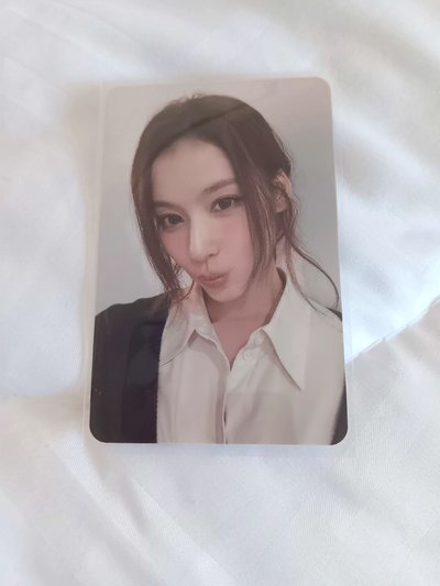 TWICE SANA 十周年專卡