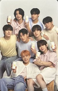 Cafe BomBom 代言卡 