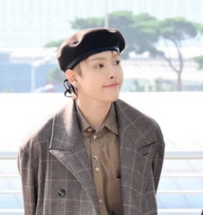 金家少爺拍賣場/金弘中不要看