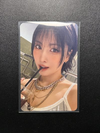 MOMO TIF SW特典卡