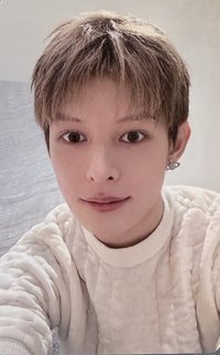 迷一 yzy 5.0 幸運卡 