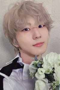 正二後續 yzy 3.0 特典卡 捧花元