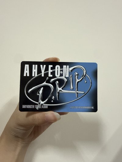AHYEON 小卡