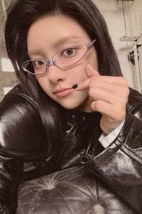 NOT CUTE ANYMORE bn 特典卡 