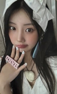 NOT CUTE ANYMORE target 特典卡 
