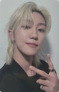 FOLLOW 曼谷快閃店 滿額卡 