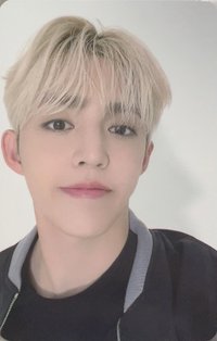 FOLLOW 曼谷快閃店 滿額卡 