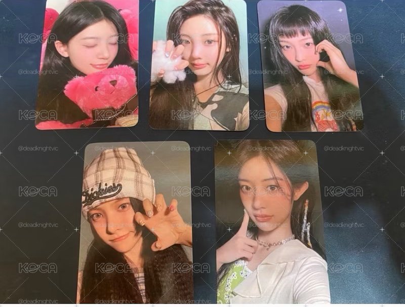 售 ILLIT 首張迷你專輯 "Super Real Me"K4 通路特典小卡 成套